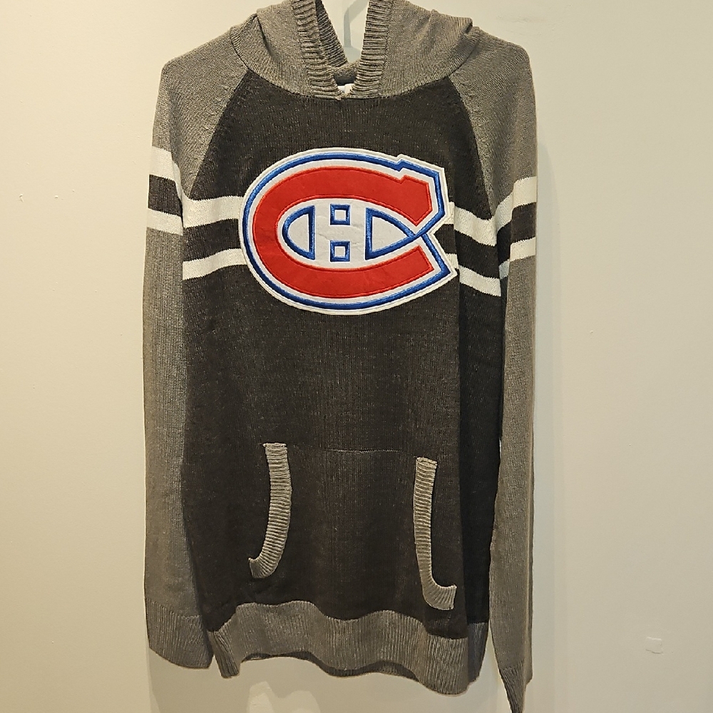 NHL Gray and Black Knitwear